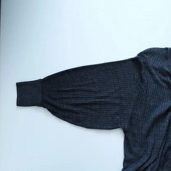 NWT We The Free South Side Thermal Waffle Knit Batwing Sleeve Black Gray Size S - Picture 5 of 10